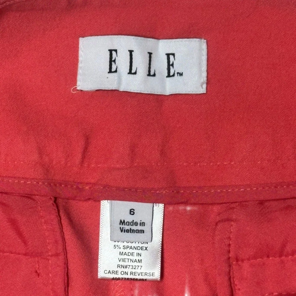 ELLE Women Coral Cropped Pants Size 6‎ Flat Front Stretch Slim Fit